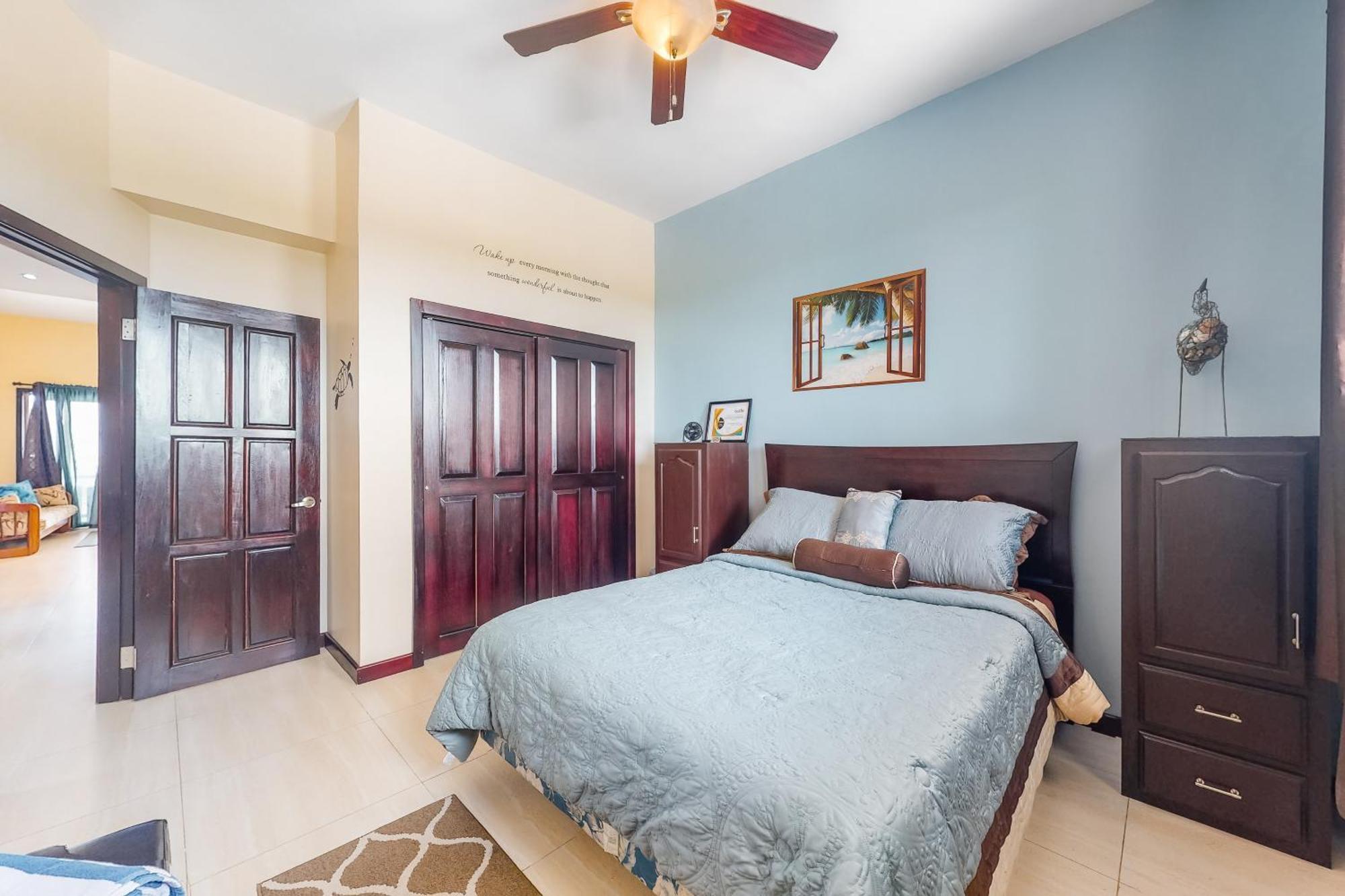 Blue Water Beach Villas San Pedro  Bilik gambar