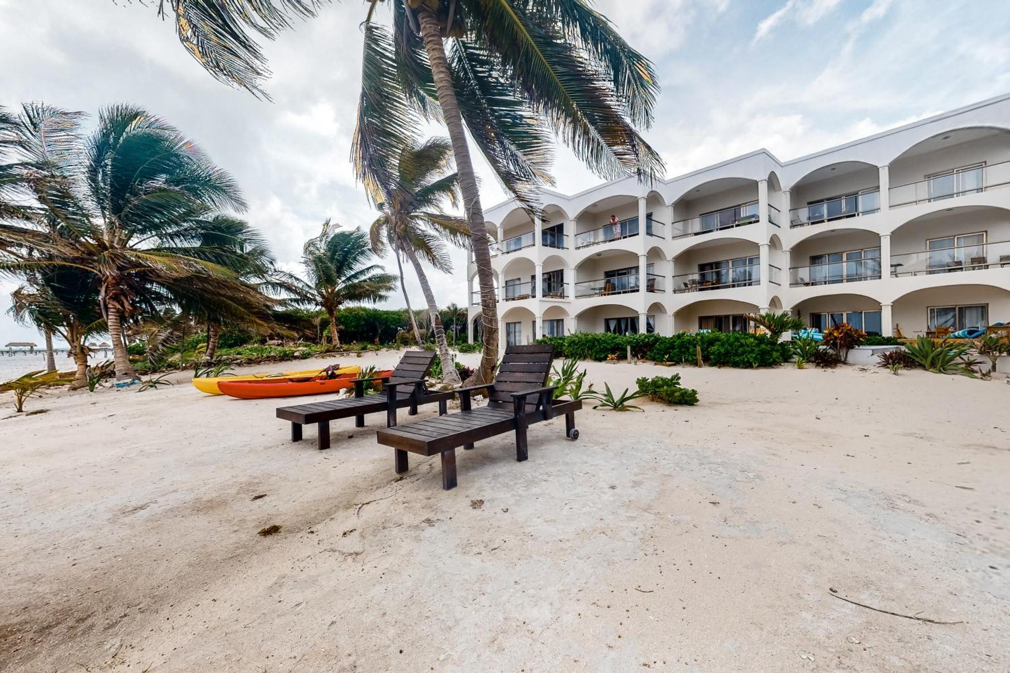 Blue Water Beach Villas San Pedro  Bilik gambar